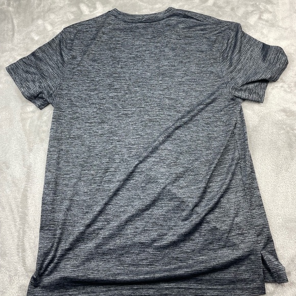 NFL Team Apparel New England Patriots Active Wear Short Sleeve Tee Shirt Men's L - Picture 6 of 6